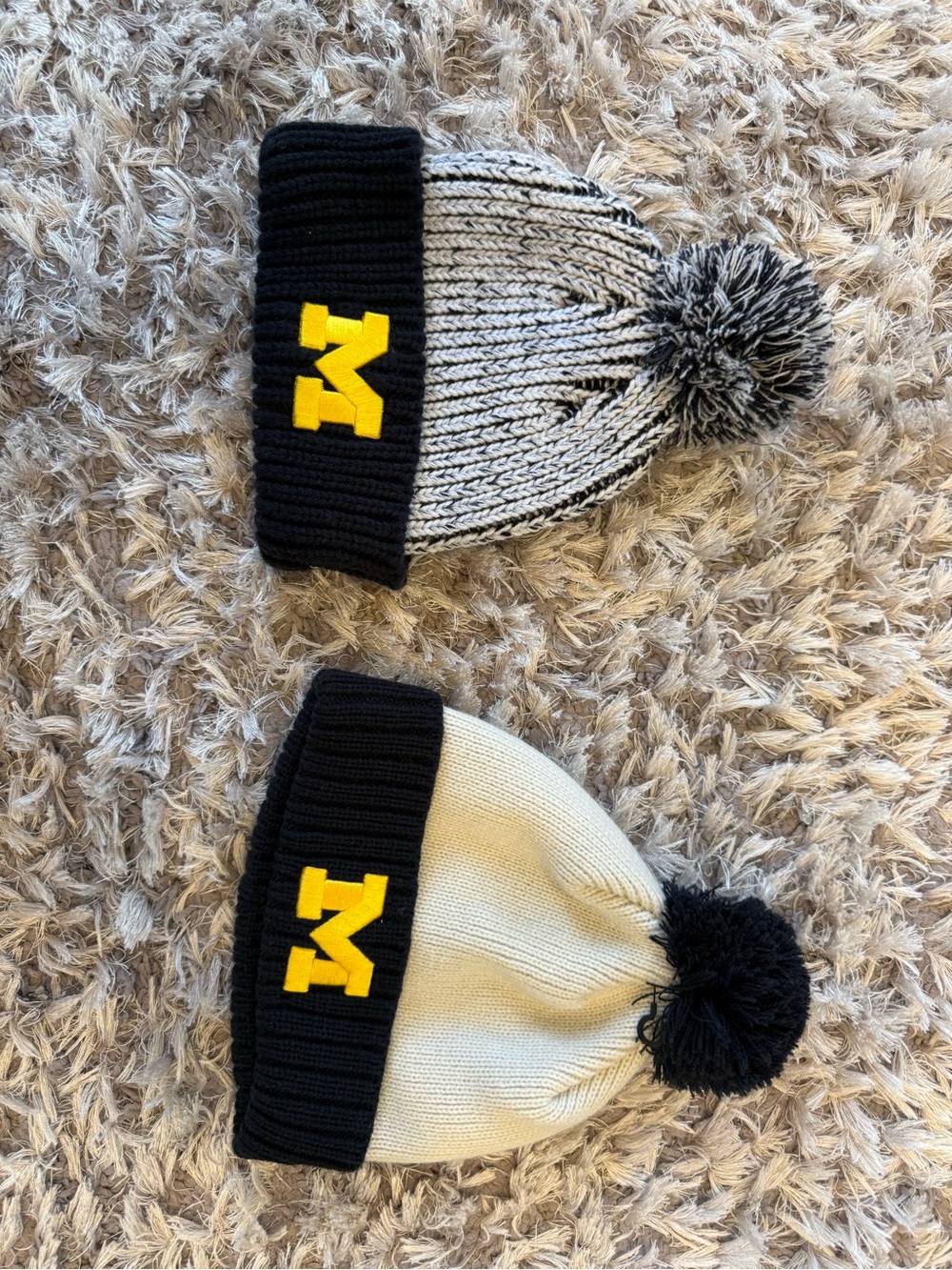 Fanatics Black & Yellow Pom Beanie Hat - Set of 2